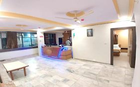 Hotel Sarovar Inn Ahmedabad
